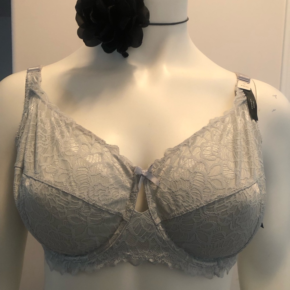New Lace Bra in Soft Moss Green